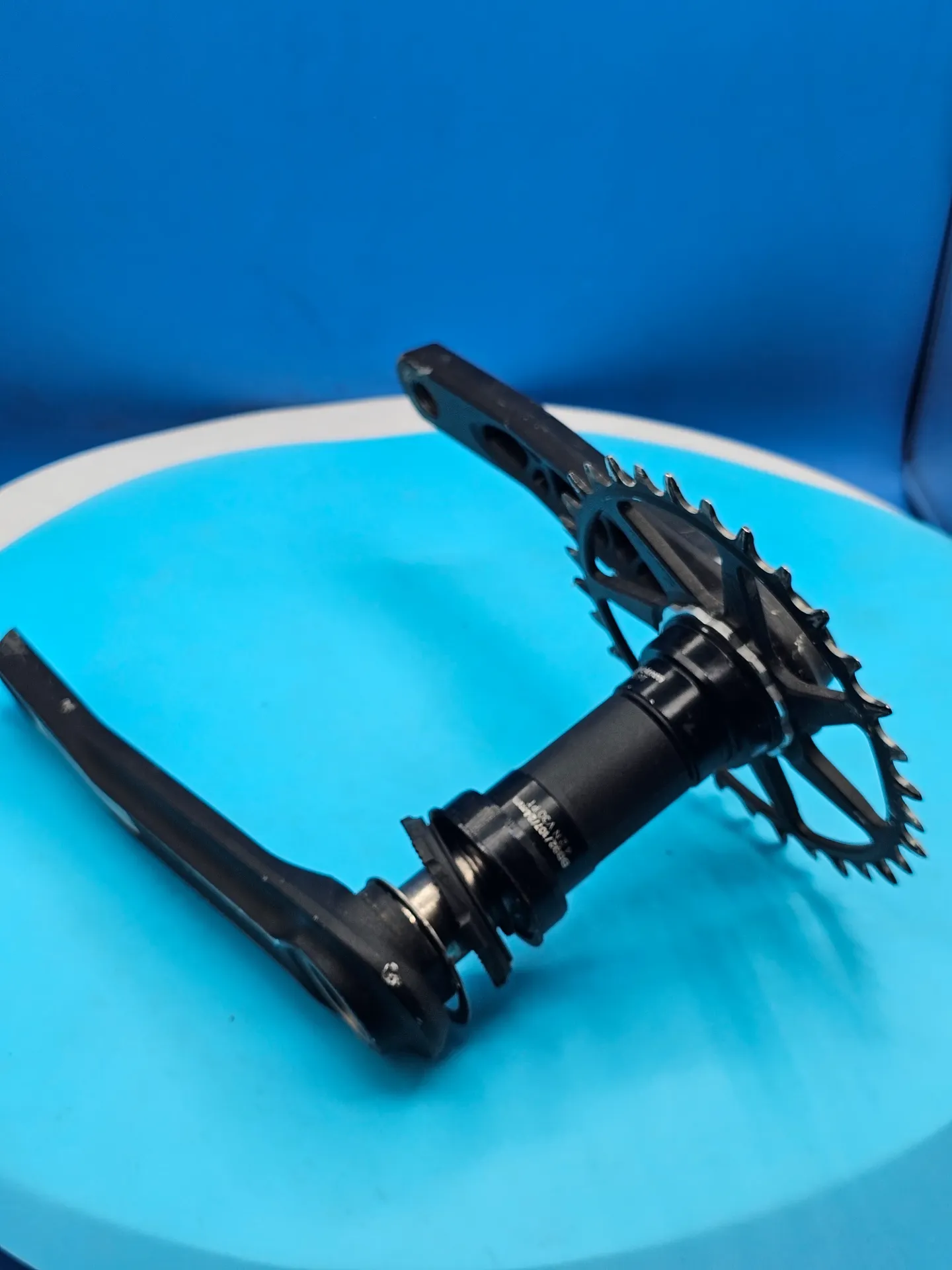 BIELA HELIX CRANK E*THIRTEEN BB92 /107/24MM